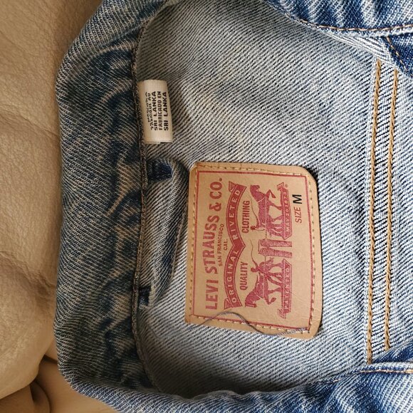 Levi's Original Trucker Jacket - Picture 2 of 8
